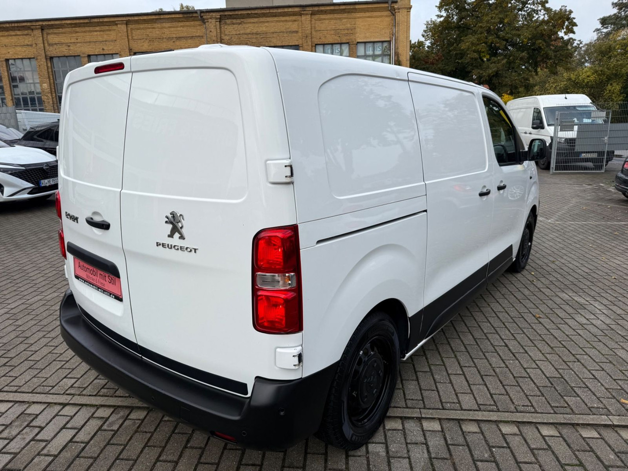Peugeot Expert Kasten Premium L2 SHZ KLIMA STANDHEIZUNG - Keleivinis furgonas: foto 5 Peugeot Expert Kasten Premium L2 SHZ KLIMA STANDHEIZUNG - Keleivinis furgonas: foto 5