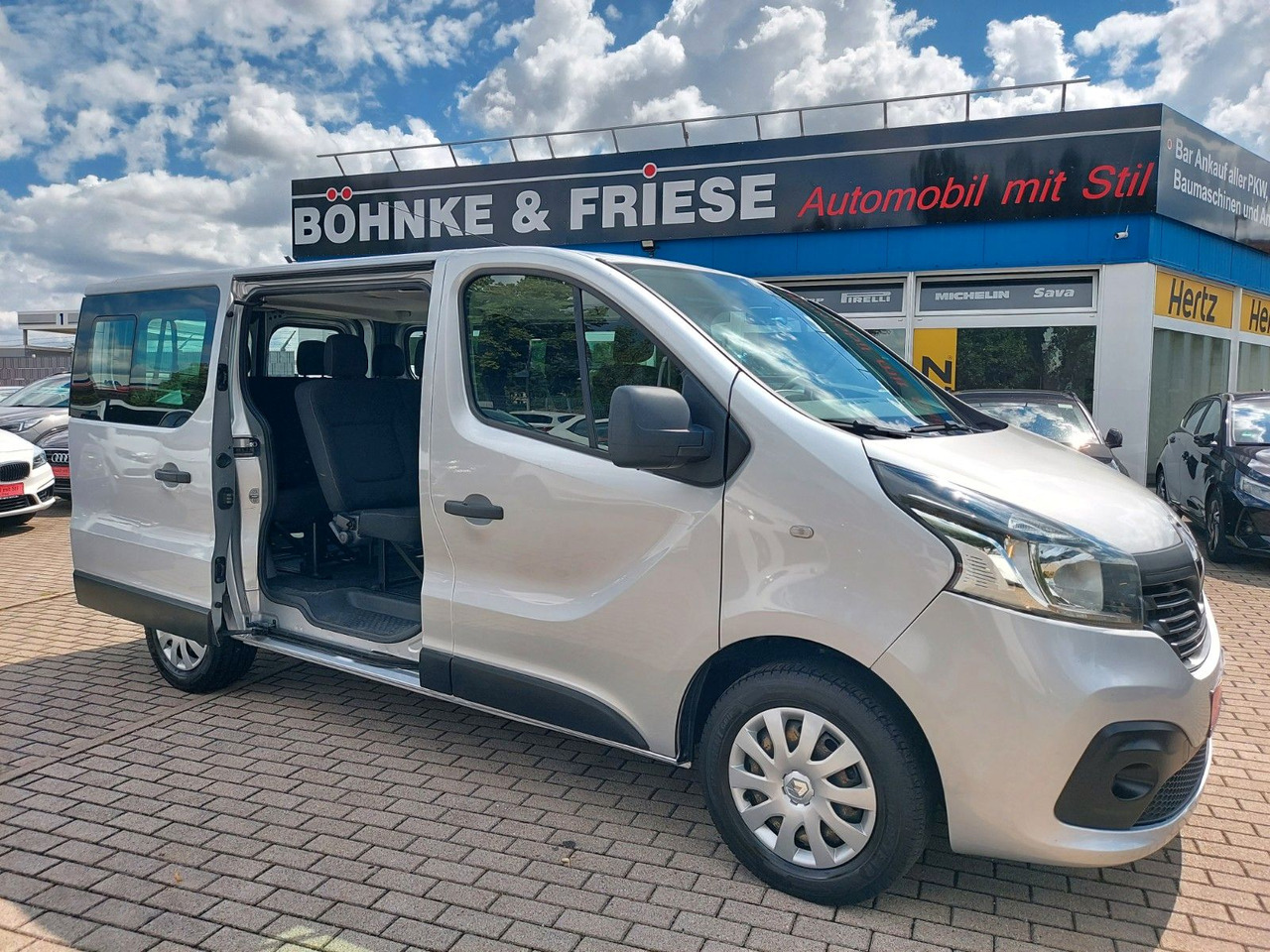 Renault Trafic Combi L1H1 2,7t Expression Klima - Keleivinis furgonas: foto 1 Renault Trafic Combi L1H1 2,7t Expression Klima - Keleivinis furgonas: foto 1