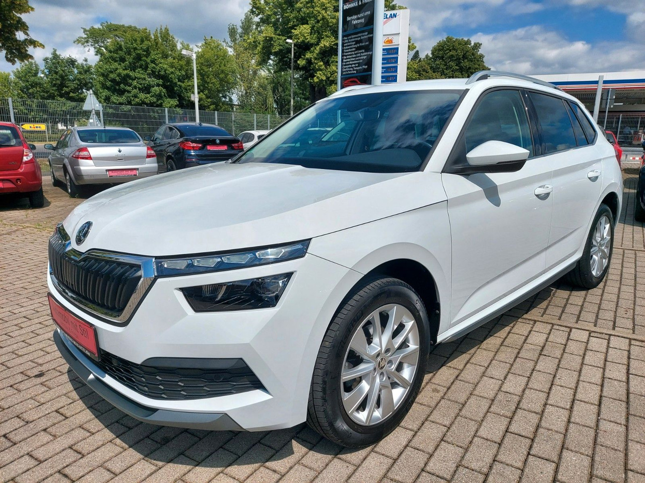 Skoda Kamiq Style LED Radar Navi DAB Sound - Visureigis: foto 3 Skoda Kamiq Style LED Radar Navi DAB Sound - Visureigis: foto 3