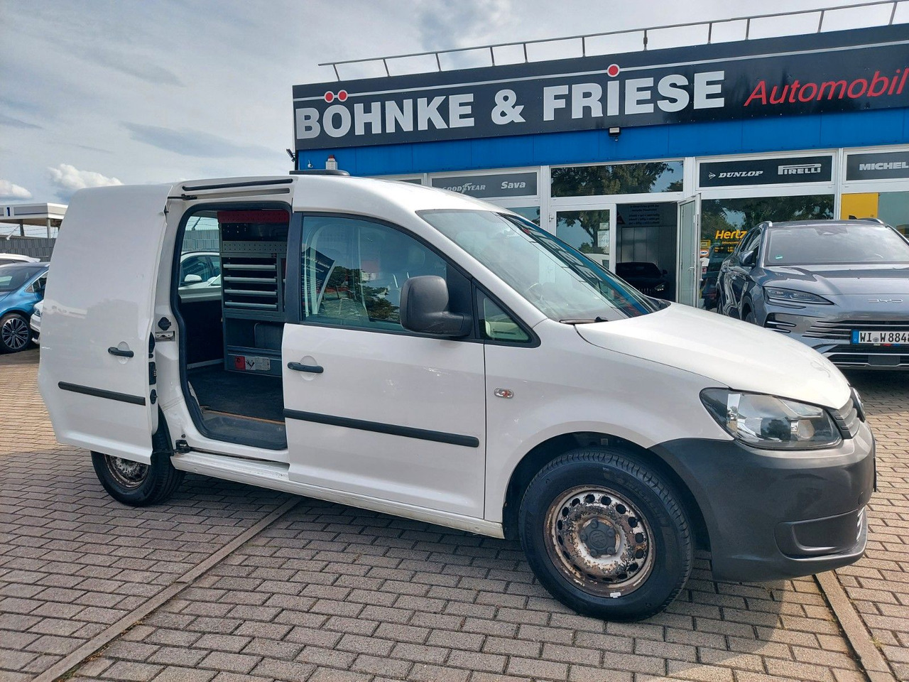 Volkswagen Caddy Kasten 1.6 TDi Kombi Kasten Sortimo - Keleivinis furgonas: foto 1 Volkswagen Caddy Kasten 1.6 TDi Kombi Kasten Sortimo - Keleivinis furgonas: foto 1