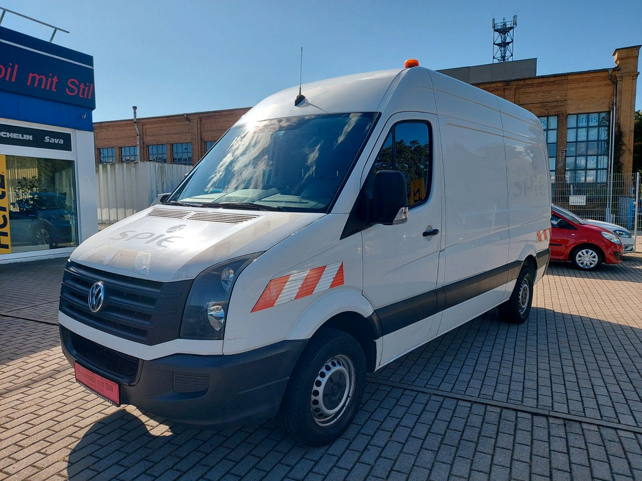 Volkswagen Crafter Kasten 35 mittel L2H2 Hochdach Klima - Krovininis mikroautobusas: foto 5 Volkswagen Crafter Kasten 35 mittel L2H2 Hochdach Klima - Krovininis mikroautobusas: foto 5