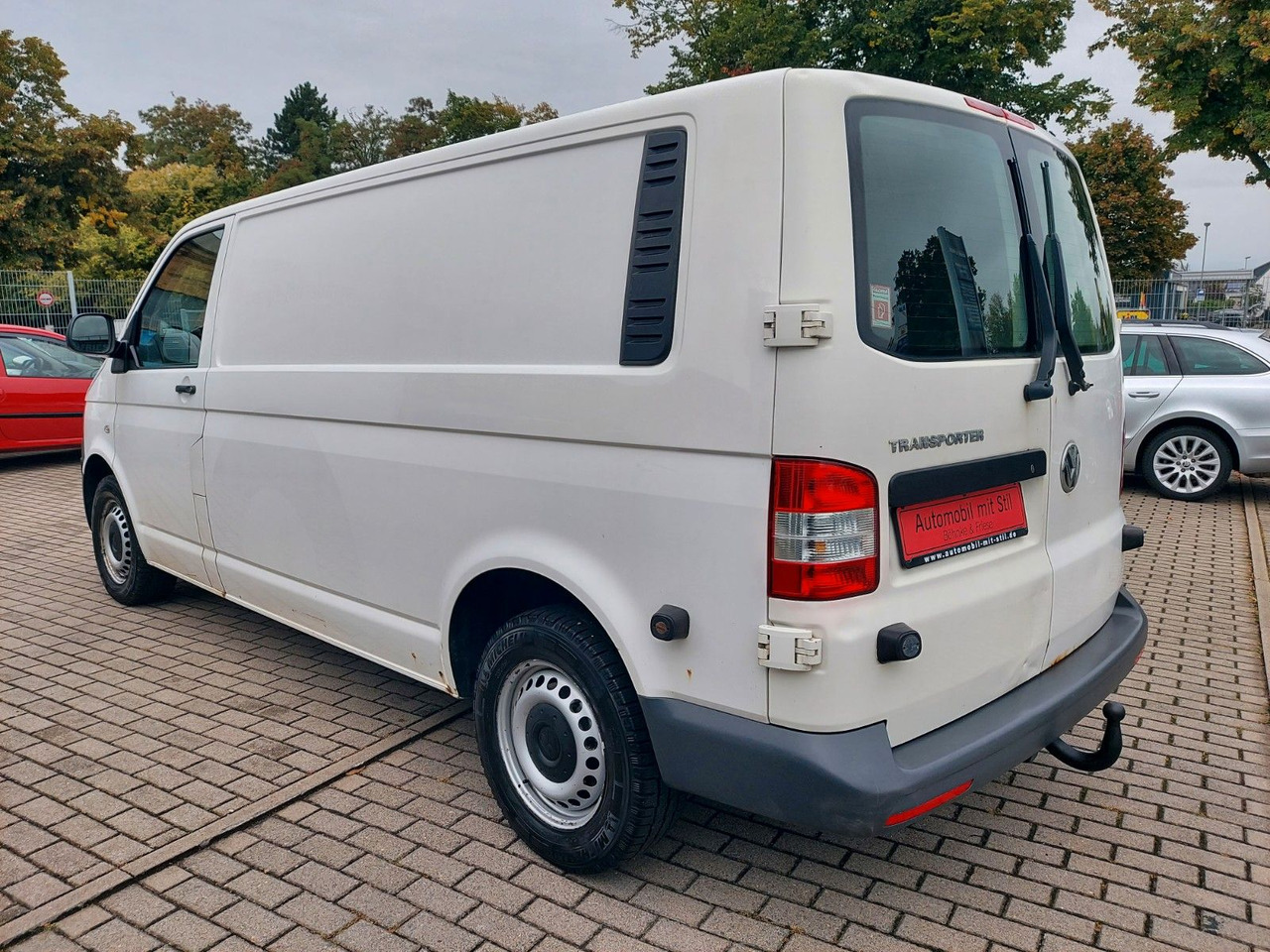 Volkswagen T5 Transporter Kasten Kombi lang Klima AHK - Keleivinis furgonas: foto 5 Volkswagen T5 Transporter Kasten Kombi lang Klima AHK - Keleivinis furgonas: foto 5