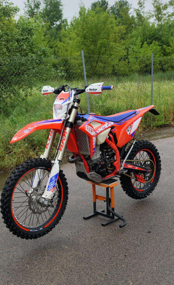 Beta RR 430cc - Motociklas: foto 1 Beta RR 430cc - Motociklas: foto 1