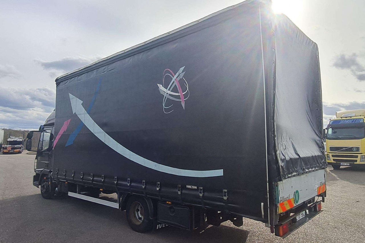 Iveco ML75E18 - Tentinis sunkvežimis: foto 5 Iveco ML75E18 - Tentinis sunkvežimis: foto 5