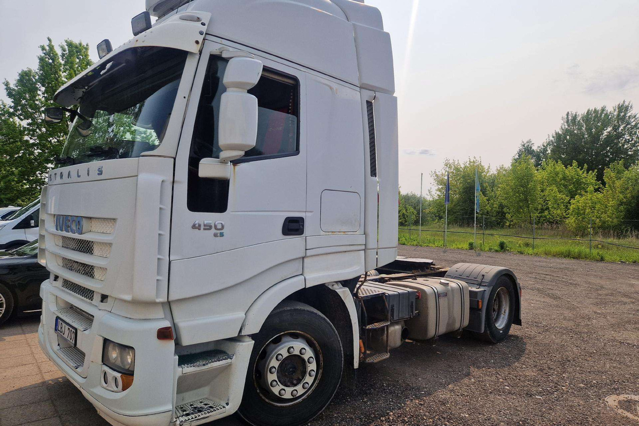 Iveco Stralis 440 ST - Vilkikas: foto 2 Iveco Stralis 440 ST - Vilkikas: foto 2