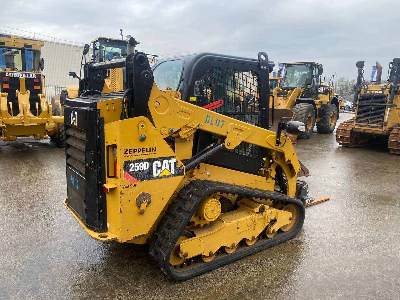 CATERPILLAR 259D - Mini krautuvas: foto 4 CATERPILLAR 259D - Mini krautuvas: foto 4