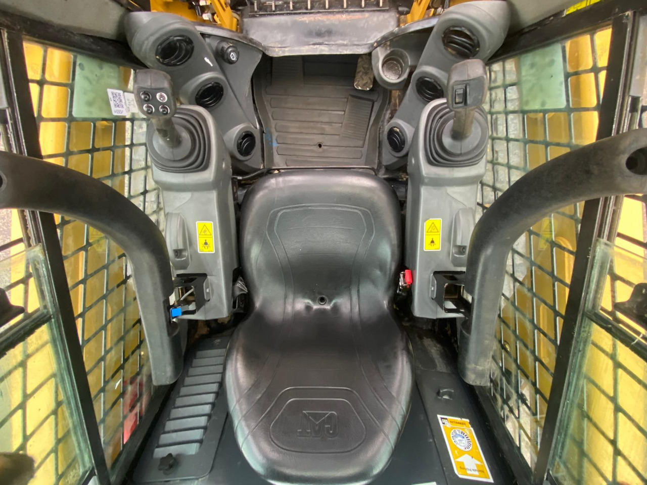 CATERPILLAR 259D - Mini krautuvas: foto 5 CATERPILLAR 259D - Mini krautuvas: foto 5