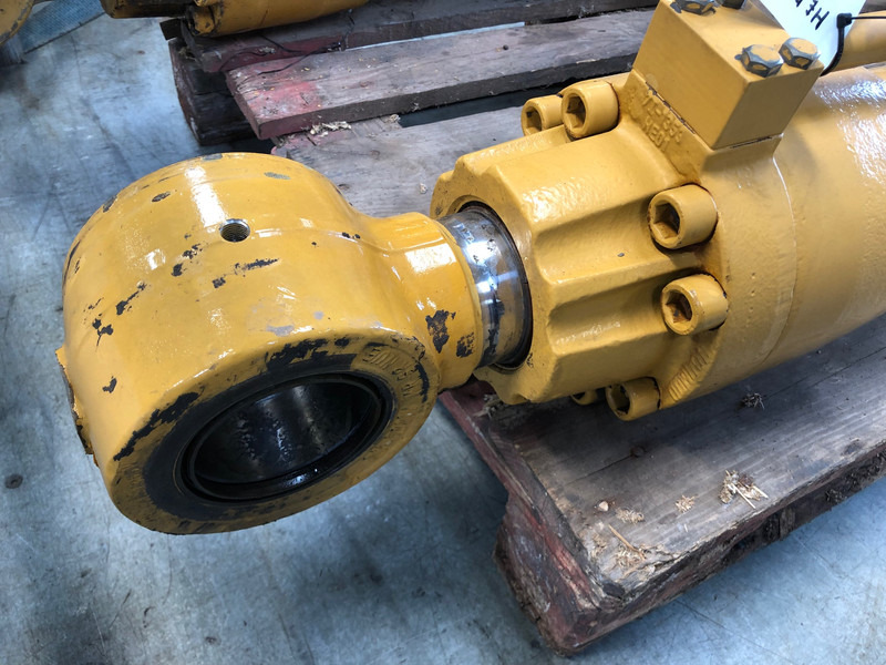 Caterpillar 322B Boomcylinder OEM 1184166 - Hidraulika: foto 3 Caterpillar 322B Boomcylinder OEM 1184166 - Hidraulika: foto 3