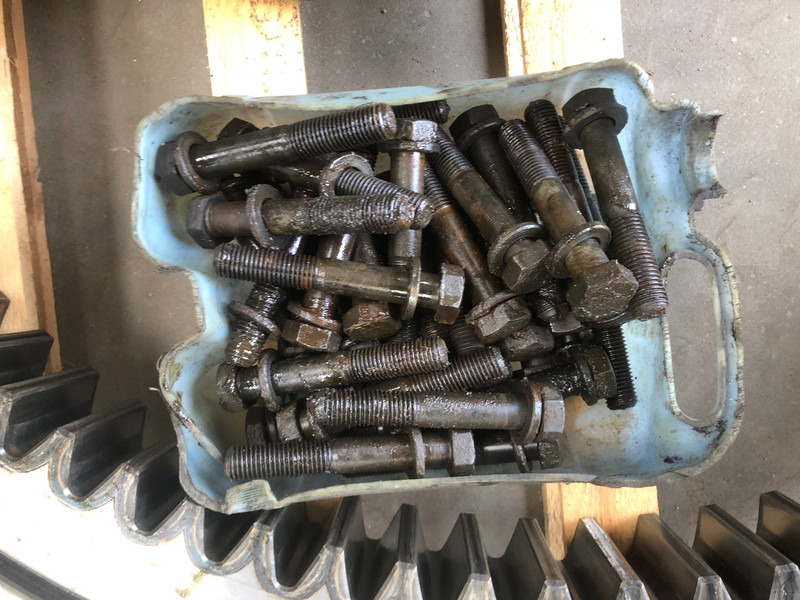 Caterpillar 330/336 Slewring OEM 3530487 - Pasukimo žiedas - Statybinė technika: foto 5 Caterpillar 330/336 Slewring OEM 3530487 - Pasukimo žiedas - Statybinė technika: foto 5