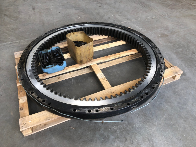Caterpillar 330/336 Slewring OEM 3530487 - Pasukimo žiedas - Statybinė technika: foto 3 Caterpillar 330/336 Slewring OEM 3530487 - Pasukimo žiedas - Statybinė technika: foto 3