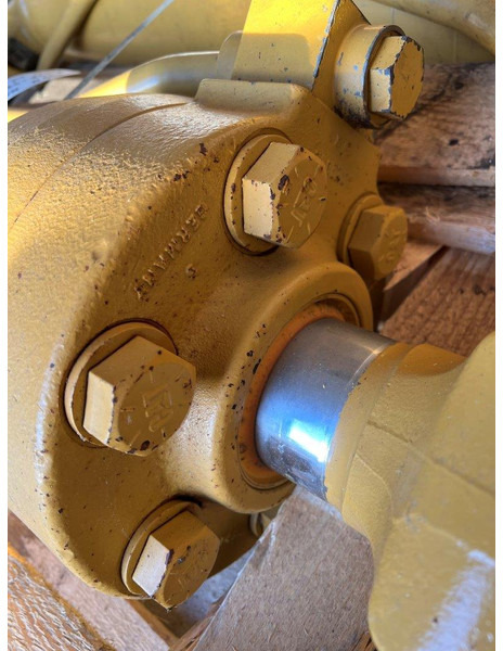 Caterpillar 950H Lifting cylinder OEM 2424272 - Hidraulika: foto 3 Caterpillar 950H Lifting cylinder OEM 2424272 - Hidraulika: foto 3