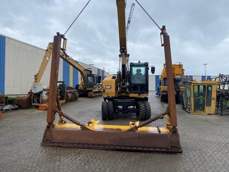 Caterpillar D65 PX - Verstuvas: foto 3 Caterpillar D65 PX - Verstuvas: foto 3