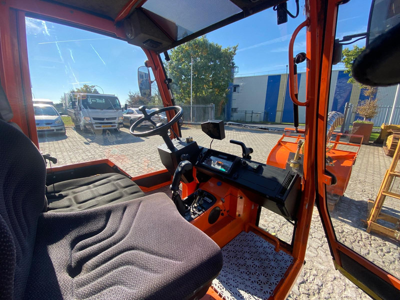 Holder C3.42 NVT - Sniego valymo mašina: foto 5 Holder C3.42 NVT - Sniego valymo mašina: foto 5