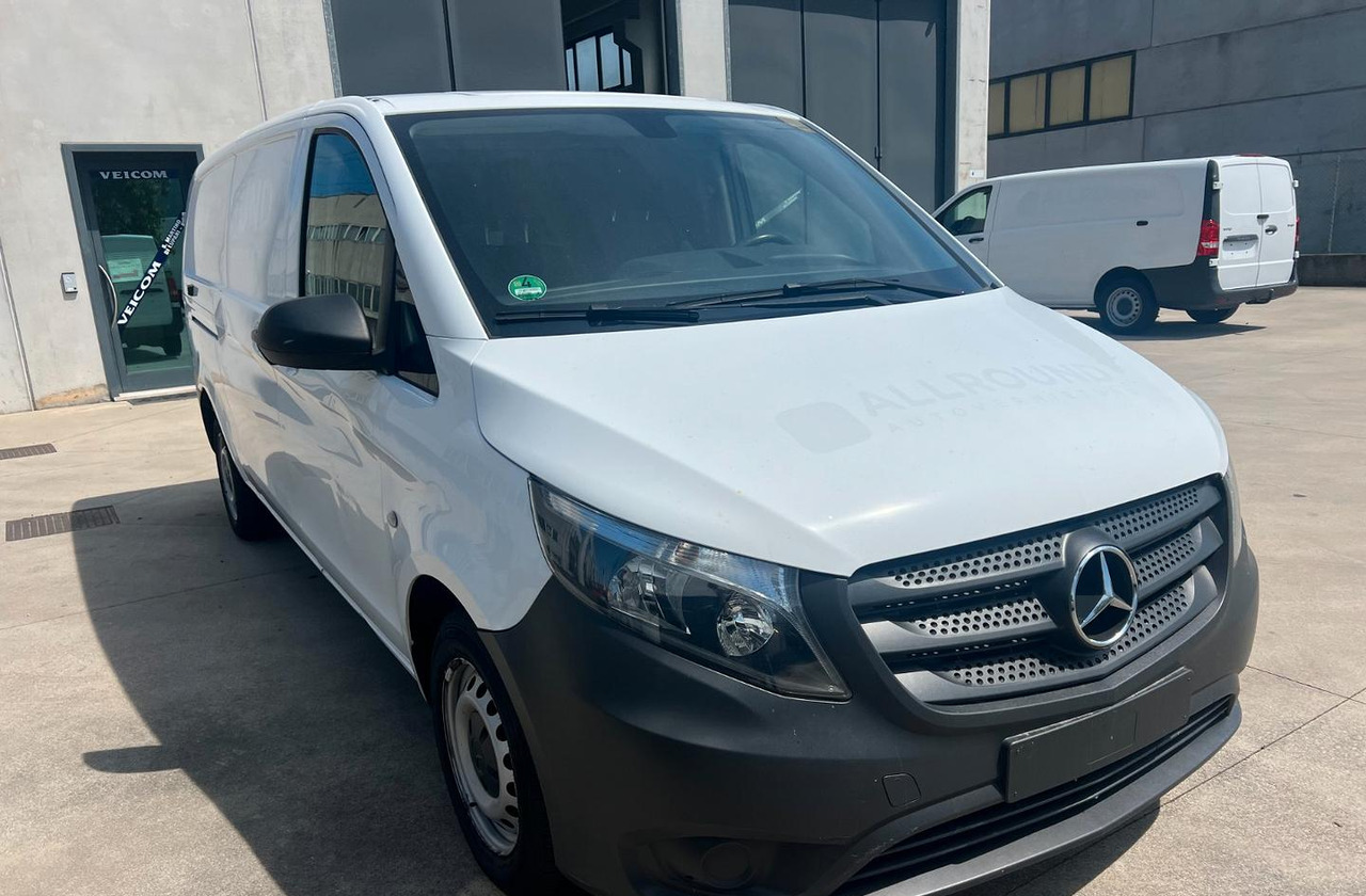 Mercedes vito 111 - Krovininis mikroautobusas: foto 5 Mercedes vito 111 - Krovininis mikroautobusas: foto 5