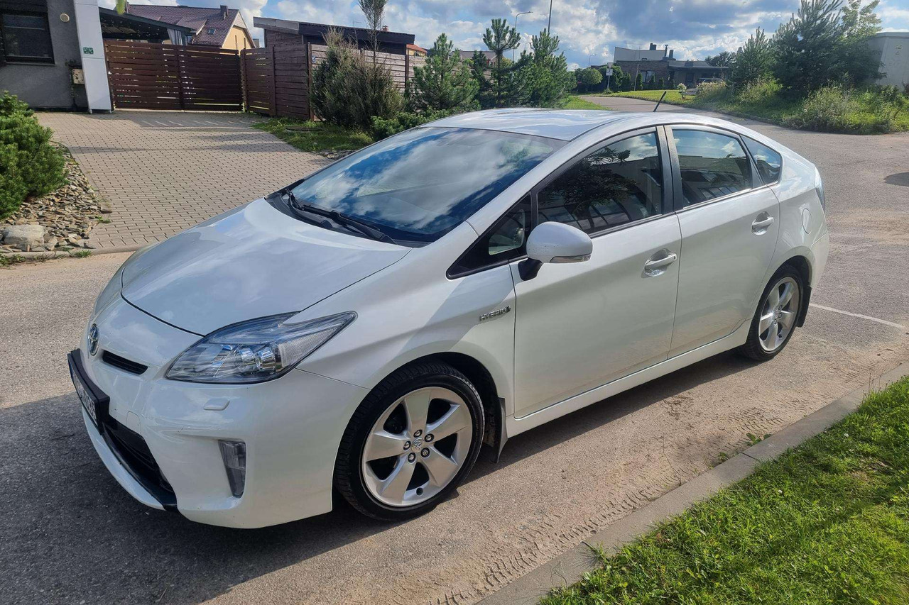 Toyota Corolla - Lengvasis automobilis: foto 5 Toyota Corolla - Lengvasis automobilis: foto 5