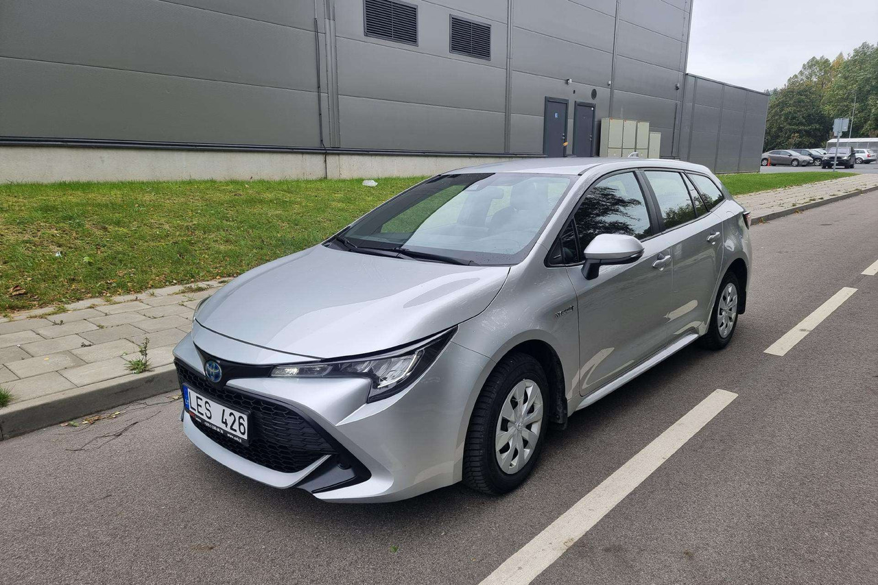 Toyota Corolla - Lengvasis automobilis: foto 1 Toyota Corolla - Lengvasis automobilis: foto 1