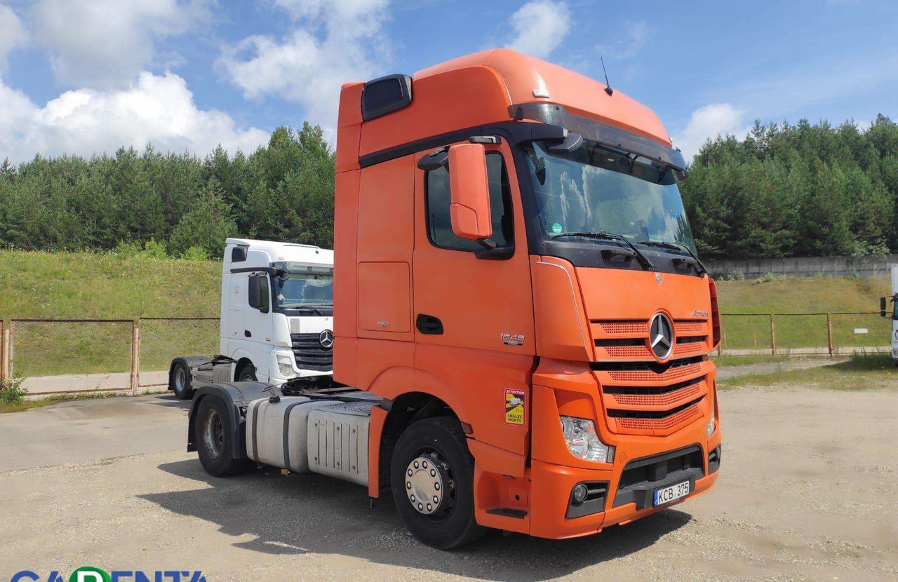 Mercedes-Benz Actros 1845 - Vilkikas: foto 2 Mercedes-Benz Actros 1845 - Vilkikas: foto 2