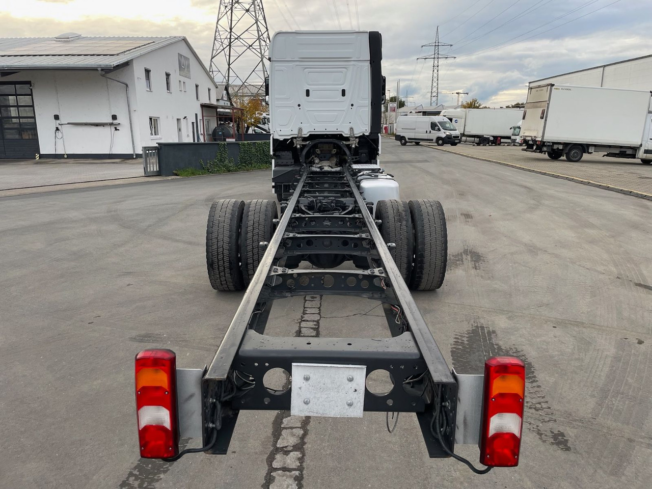 Važiuoklės sunkvežimis Mercedes-Benz Actros 4 1843 4x2 Fahrgestell/StandAC/ACC/EU6: foto 6