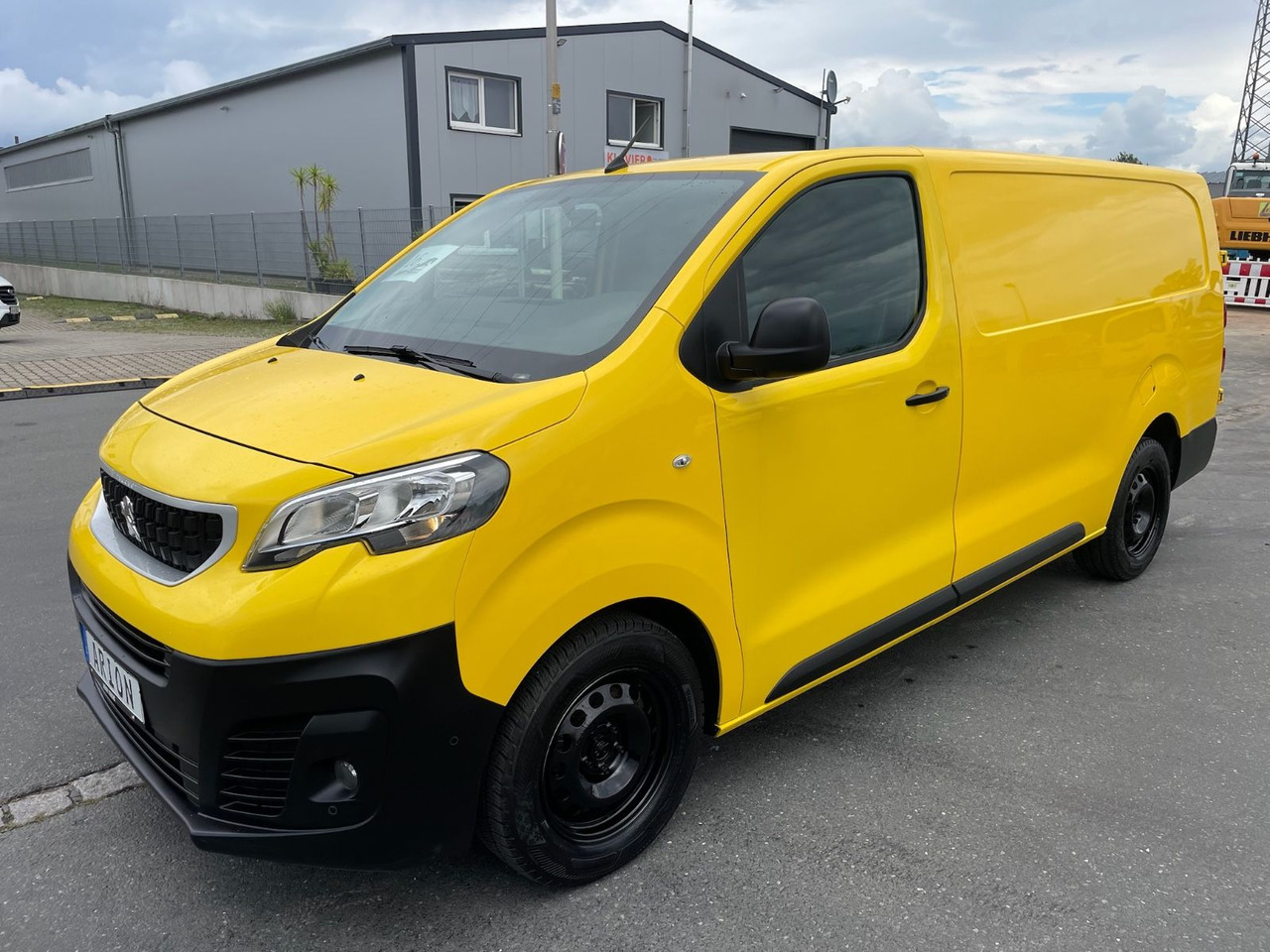 Peugeot Expert Kasten Pro L3/2.0 BlueHDI/AC/15xVerfügbar - Mažas furgonas: foto 3 Peugeot Expert Kasten Pro L3/2.0 BlueHDI/AC/15xVerfügbar - Mažas furgonas: foto 3