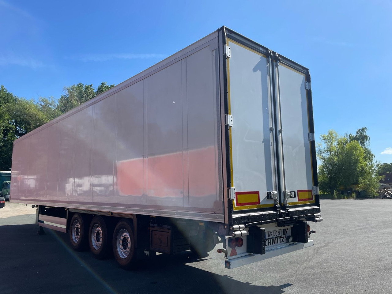 Schmitz Cargobull SCB*S3B /TÜV04-26 /2195h / Multi-Temp/13,4m - Refrižeratorius puspriekabė: foto 5 Schmitz Cargobull SCB*S3B /TÜV04-26 /2195h / Multi-Temp/13,4m - Refrižeratorius puspriekabė: foto 5