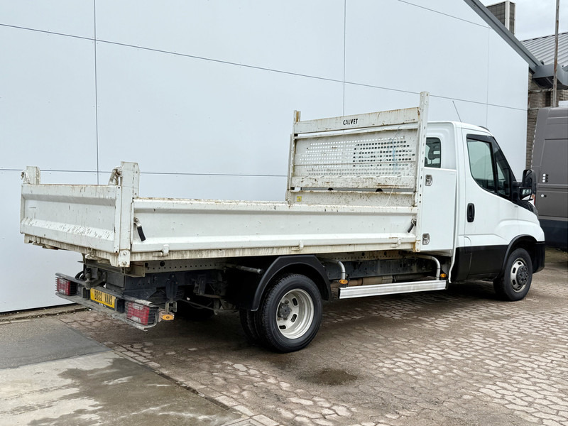 Iveco Daily 35C12 2.3 L3 Kipper Dubbellucht 3.5t Trekhaak Airco Cruise Control Lucht Geveerde Stoel - Mažas savivartis: foto 4 Iveco Daily 35C12 2.3 L3 Kipper Dubbellucht 3.5t Trekhaak Airco Cruise Control Lucht Geveerde Stoel - Mažas savivartis: foto 4