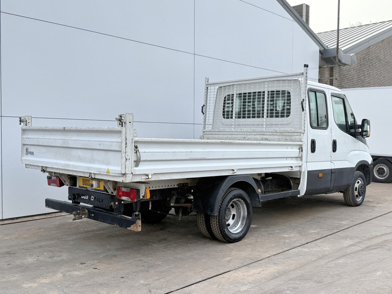 Iveco Daily 35C14 2.3 Dubbele Cabine Dubbellucht 7 Stoelen Airco Cruise Control Trekhaak 3.5t Tipper Benne Kipper - Mažas savivartis, Komercinis automobilis su dviguba kabina: foto 4 Iveco Daily 35C14 2.3 Dubbele Cabine Dubbellucht 7 Stoelen Airco Cruise Control Trekhaak 3.5t Tipper Benne Kipper - Mažas savivartis, Komercinis automobilis su dviguba kabina: foto 4