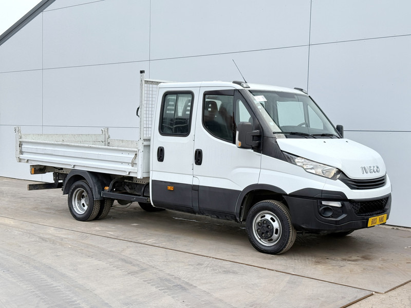 Iveco Daily 35C14 2.3 Dubbele Cabine Dubbellucht 7 Stoelen Airco Cruise Control Trekhaak 3.5t Tipper Benne Kipper - Mažas savivartis, Komercinis automobilis su dviguba kabina: foto 5 Iveco Daily 35C14 2.3 Dubbele Cabine Dubbellucht 7 Stoelen Airco Cruise Control Trekhaak 3.5t Tipper Benne Kipper - Mažas savivartis, Komercinis automobilis su dviguba kabina: foto 5