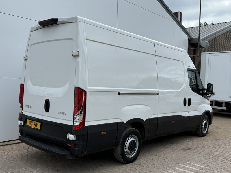 Iveco Daily 35S14 2.3 L2H2 Airco Cruise 3.5ton Trekgewicht Lucht geveerde stoel - Mažas furgonas: foto 3 Iveco Daily 35S14 2.3 L2H2 Airco Cruise 3.5ton Trekgewicht Lucht geveerde stoel - Mažas furgonas: foto 3