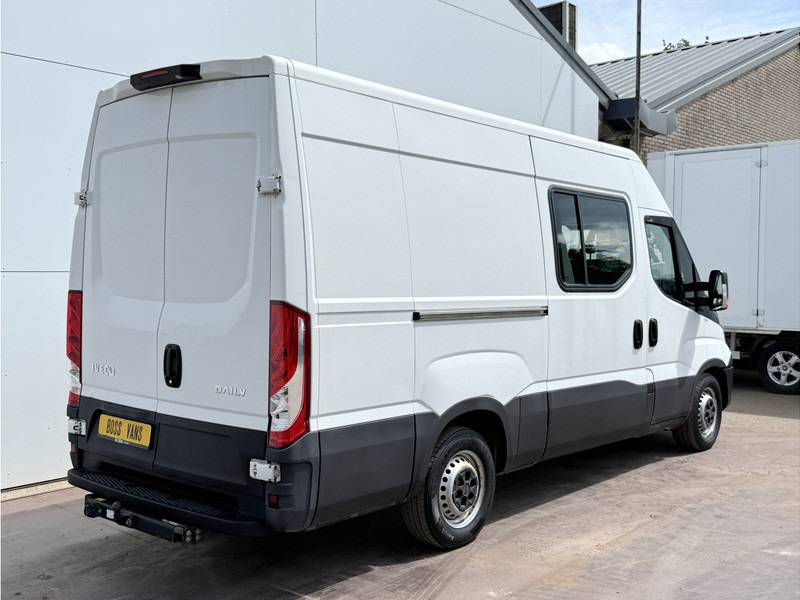 Iveco Daily 35S14 2.3 L2H2 Dubbele Cabine 7 Stoelen Mixto DoKa Airco Cruise Control Trekhaak 3.5t Lucht geveerde stoel - Krovininis mikroautobusas, Komercinis automobilis su dviguba kabina: foto 3 Iveco Daily 35S14 2.3 L2H2 Dubbele Cabine 7 Stoelen Mixto DoKa Airco Cruise Control Trekhaak 3.5t Lucht geveerde stoel - Krovininis mikroautobusas, Komercinis automobilis su dviguba kabina: foto 3