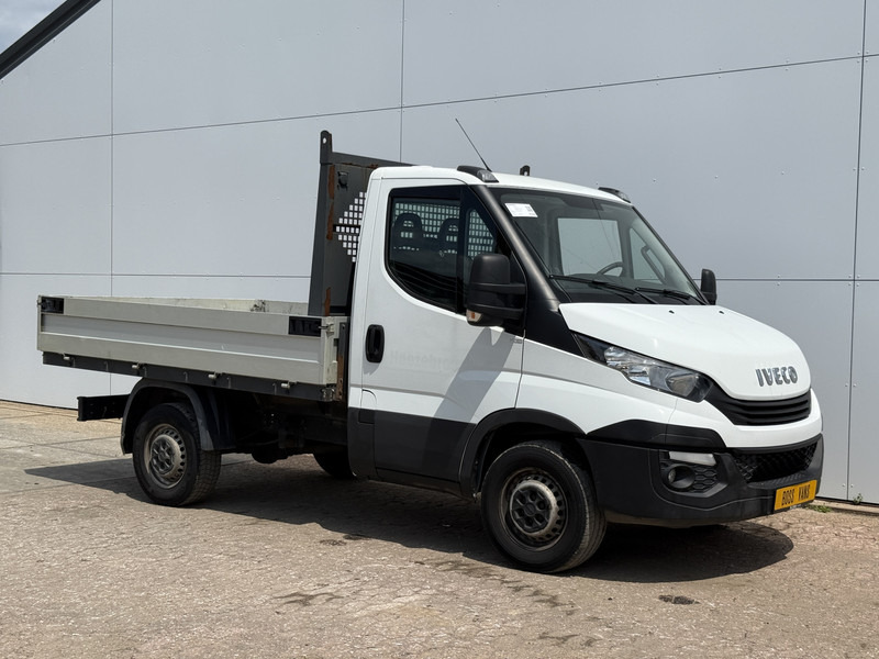 Iveco Daily 35S14 2.3 Open Laadbak Pritische Airco Cruise Control Lucht Geveerde Stoel - Bortinis automobilis: foto 4 Iveco Daily 35S14 2.3 Open Laadbak Pritische Airco Cruise Control Lucht Geveerde Stoel - Bortinis automobilis: foto 4