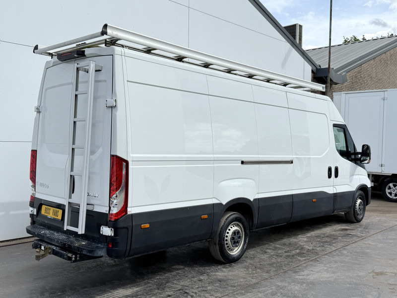 Iveco Daily 35S16 2.3 L4H2 Luchtvering Climate Control Cruise Control Camera Navigatie 3.5t Trekhaak Imperiaal - Krovininis mikroautobusas: foto 3 Iveco Daily 35S16 2.3 L4H2 Luchtvering Climate Control Cruise Control Camera Navigatie 3.5t Trekhaak Imperiaal - Krovininis mikroautobusas: foto 3