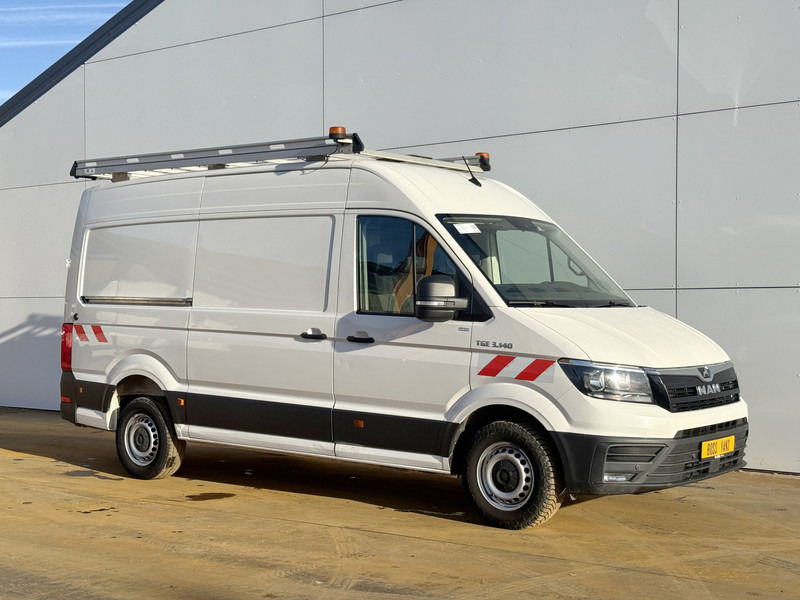 MAN TGE 3.140 2.0 TDI L3H3 Airco Cruise Control Trekhaak Carplay Navigatie Parkeersensoren voor achter - Krovininis mikroautobusas: foto 4 MAN TGE 3.140 2.0 TDI L3H3 Airco Cruise Control Trekhaak Carplay Navigatie Parkeersensoren voor achter - Krovininis mikroautobusas: foto 4