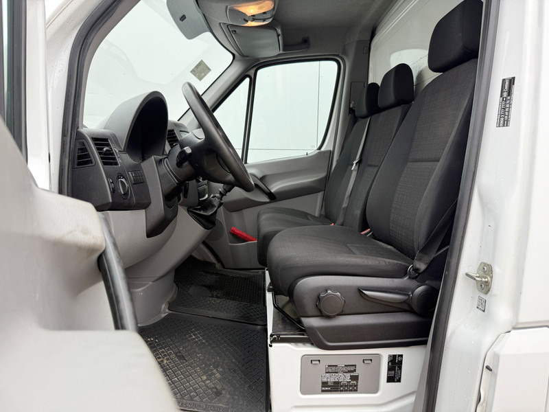 Furgonas su krovinių dėže Mercedes-Benz Sprinter 316 2.2 CDI Laadklep Climate Control Euro 6 Navigatie Koffer Bakwagen Meubelbak: foto 6