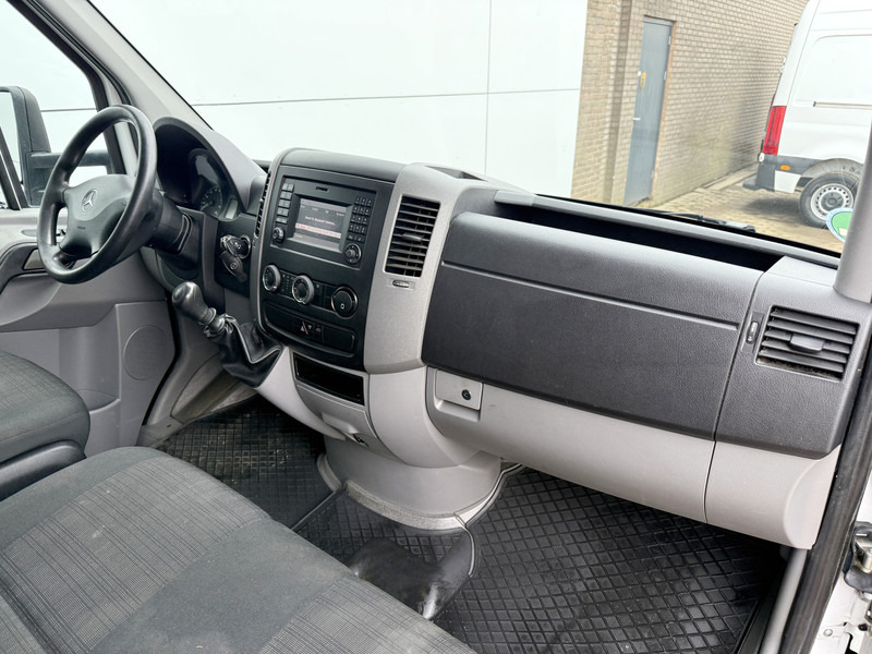 Furgonas su krovinių dėže Mercedes-Benz Sprinter 316 2.2 CDI Laadklep Climate Control Euro 6 Navigatie Koffer Bakwagen Meubelbak: foto 8