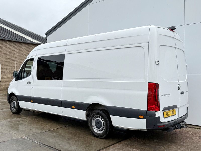 Mercedes-Benz Sprinter 319 1.9 CDI Automaat L3H2 Dubbele Cabine Mercedes ME MBUX Climate Control Camera Navigatie Trekhaak DOKA DC - Krovininis mikroautobusas, Komercinis automobilis su dviguba kabina: foto 2 Mercedes-Benz Sprinter 319 1.9 CDI Automaat L3H2 Dubbele Cabine Mercedes ME MBUX Climate Control Camera Navigatie Trekhaak DOKA DC - Krovininis mikroautobusas, Komercinis automobilis su dviguba kabina: foto 2