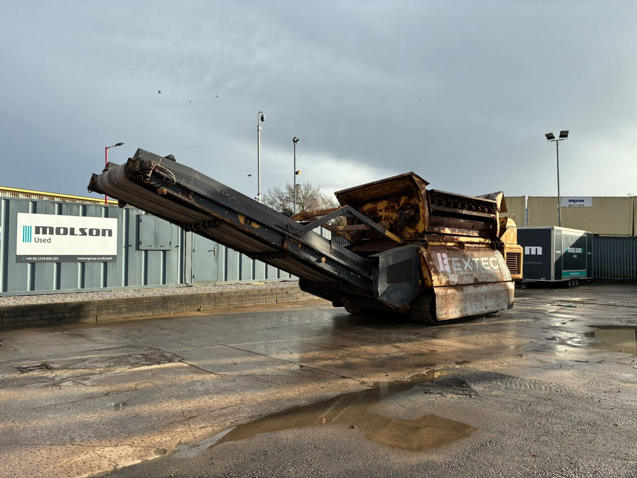 Extec RoboTrak - Sijotuvas: foto 1 Extec RoboTrak - Sijotuvas: foto 1