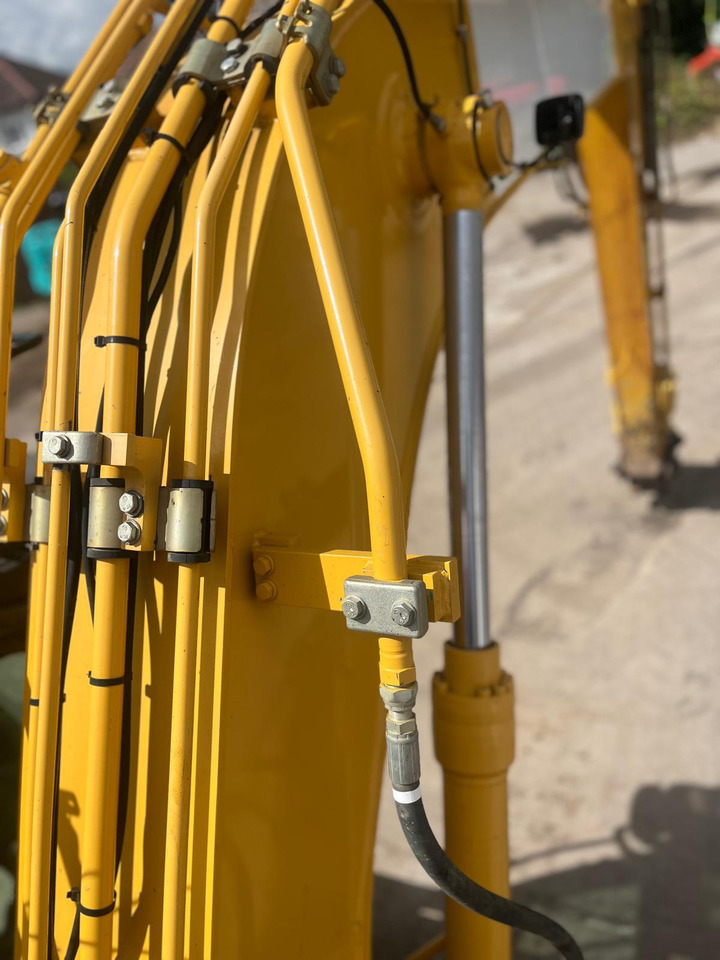 Vikšrinis ekskavatorius Kobelco SK130LC-11: foto 12
