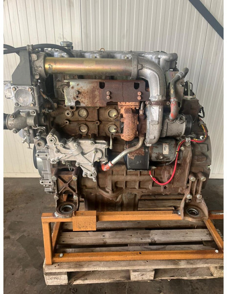 Liebherr A904 Li/A904C Li/R904/R904C - Variklis: foto 3 Liebherr A904 Li/A904C Li/R904/R904C - Variklis: foto 3