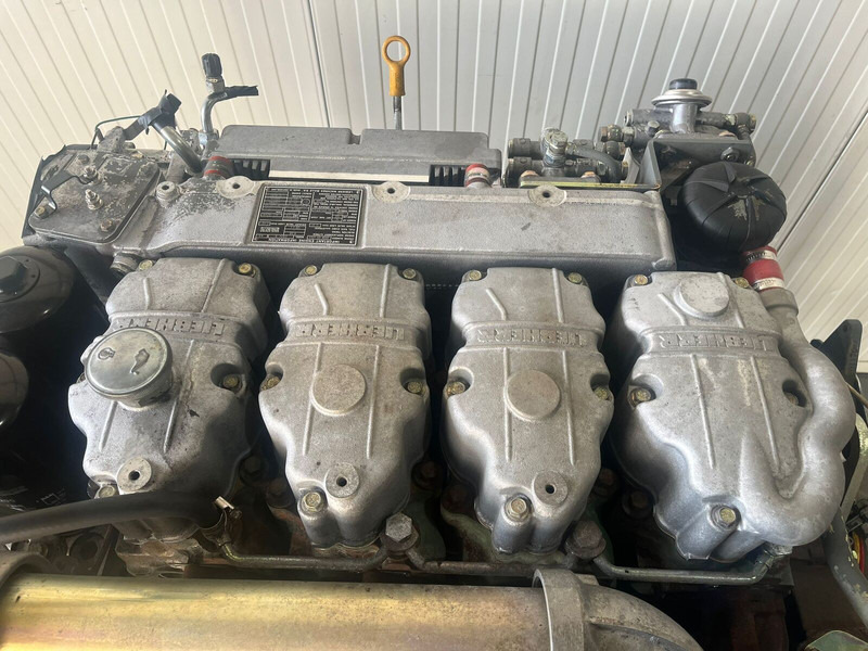 Liebherr A904 Li/A904C Li/R904/R904C - Variklis: foto 2 Liebherr A904 Li/A904C Li/R904/R904C - Variklis: foto 2