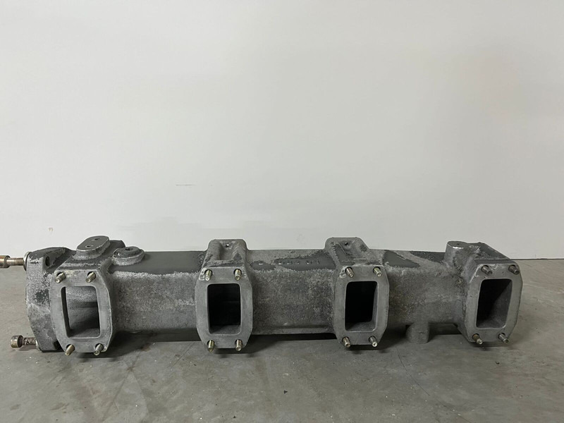 Liebherr A974 / P974 / R942 / R944 - Variklis ir dalys: foto 4 Liebherr A974 / P974 / R942 / R944 - Variklis ir dalys: foto 4