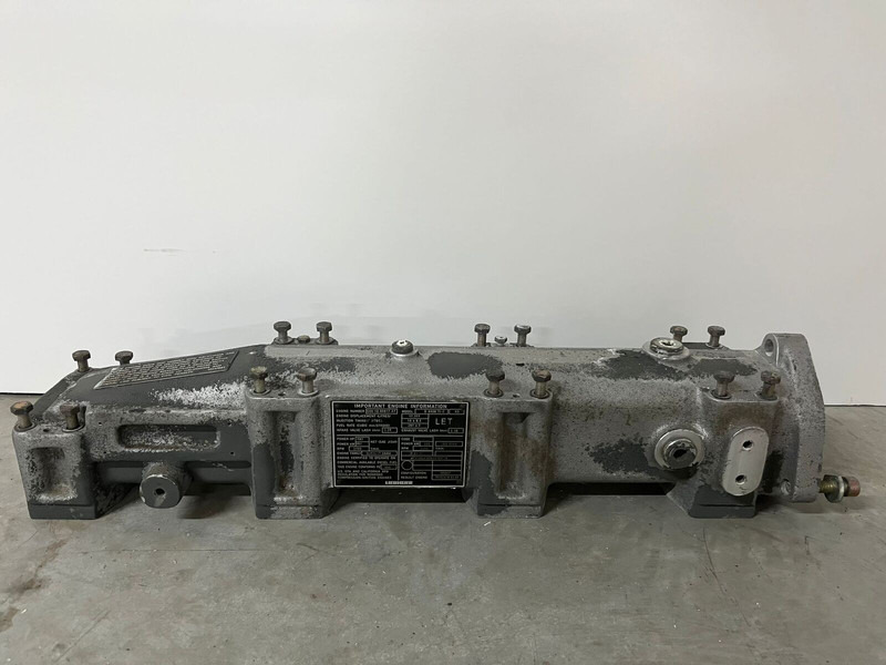 Liebherr A974 / P974 / R942 / R944 / R954 / R964 / R974 / R974B - A 974 / P 974 / R 942 / R 944 / R 954 / R 964 / R 974 / R 974B - Oro įsiurbimo vamzdis: foto 2 Liebherr A974 / P974 / R942 / R944 / R954 / R964 / R974 / R974B - A 974 / P 974 / R 942 / R 944 / R 954 / R 964 / R 974 / R 974B - Oro įsiurbimo vamzdis: foto 2