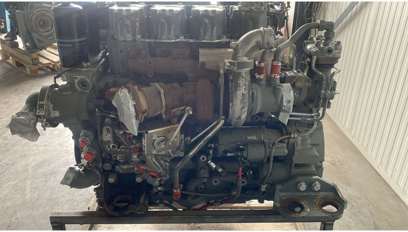 Liebherr D934 A7-04 - Variklis: foto 1 Liebherr D934 A7-04 - Variklis: foto 1