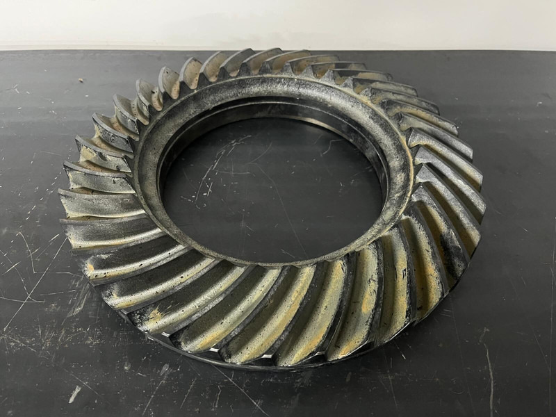 Liebherr Differentieel Pignonwiel en Kroon - Diferencialas: foto 1 Liebherr Differentieel Pignonwiel en Kroon - Diferencialas: foto 1