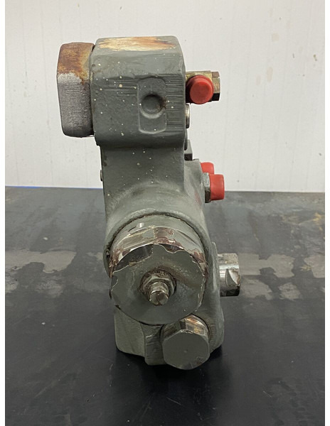 Liebherr - Hidraulika: foto 3 Liebherr - Hidraulika: foto 3