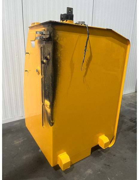 Liebherr - Degalų bakas: foto 4 Liebherr - Degalų bakas: foto 4