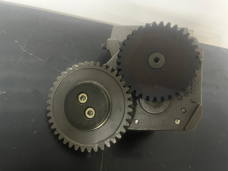 Liebherr P964 , R974 ,R964 - Alyvos siurblys: foto 3 Liebherr P964 , R974 ,R964 - Alyvos siurblys: foto 3