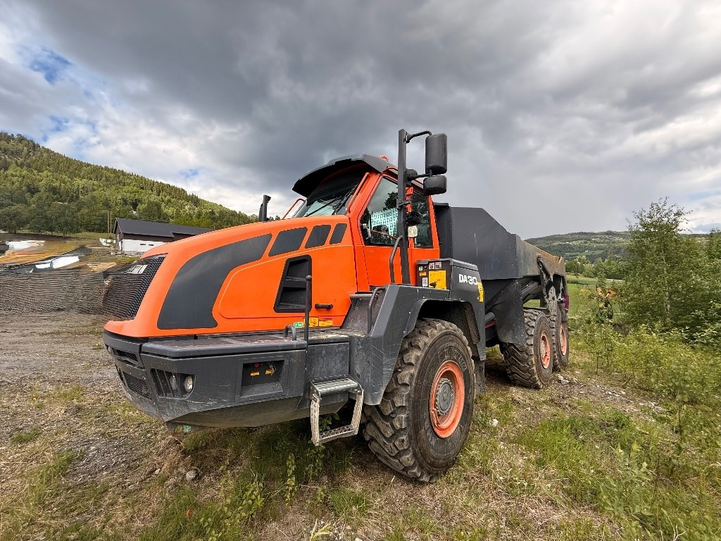 Doosan DA 30 - Šarnyrinis savivartis: foto 5 Doosan DA 30 - Šarnyrinis savivartis: foto 5