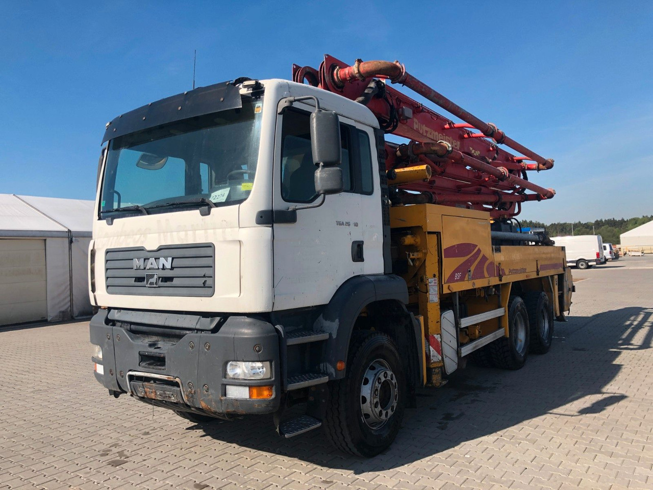 MAN TGA 26.310 PUTZMEISTER 28M - Betono siurblys: foto 2 MAN TGA 26.310 PUTZMEISTER 28M - Betono siurblys: foto 2
