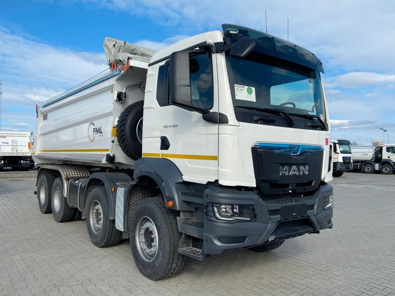MAN TGS 41.400 8x4 EURO2 AUTOMAT TIPPER CR. SYSTEM - Savivartis sunkvežimis: foto 1 MAN TGS 41.400 8x4 EURO2 AUTOMAT TIPPER CR. SYSTEM - Savivartis sunkvežimis: foto 1