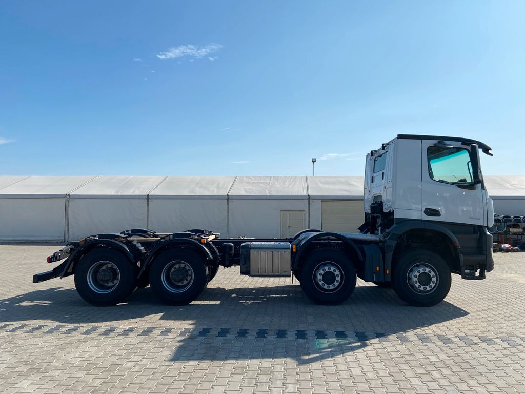 Mercedes-Benz AROCS 4248 8x4 - Važiuoklės sunkvežimis: foto 4 Mercedes-Benz AROCS 4248 8x4 - Važiuoklės sunkvežimis: foto 4